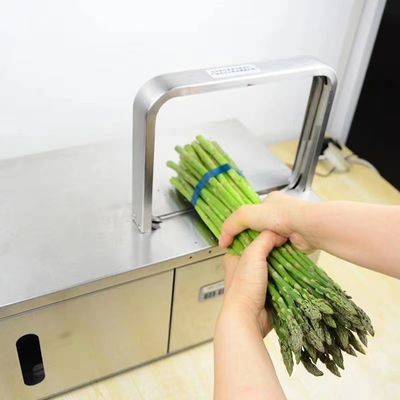 Facile da utilizzare macchina di legatura a banda a induzione automatica per legare alimenti e verdure