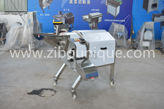 Macchina per il taglio di cipolle industriali con efficienza di taglio di cubo elettrico per verdure da 1,5 kW